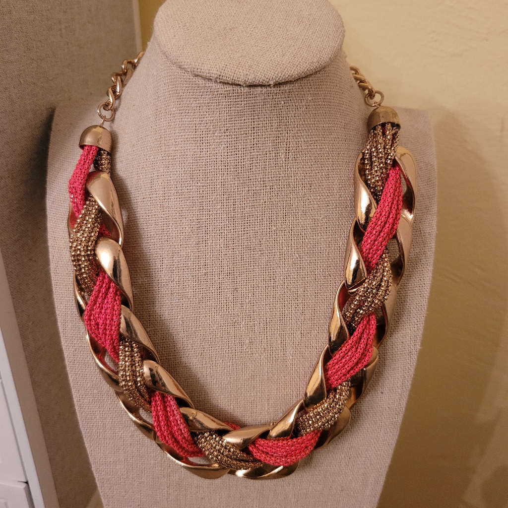 Mika Unique Vintage Entangled Necklace